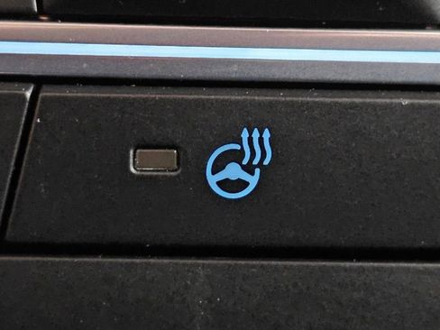 Used 2019 Ford EcoSport SES AWD/4WD image 9