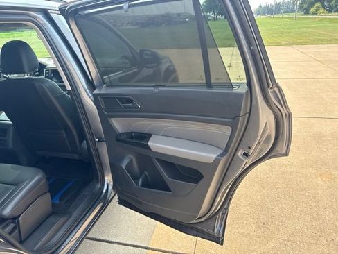 Used 2021 Volkswagen Atlas SE w/ Panoramic Sunroof Package AWD/4WD image 20