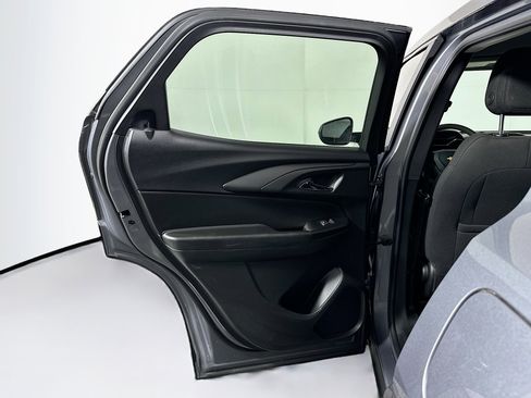 Used 2021 Chevrolet TrailBlazer LS image 25