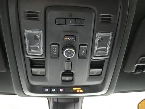 Used 2022 Chevrolet Tahoe High Country AWD/4WD image 52