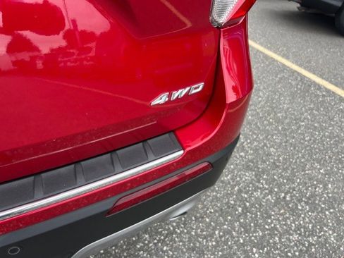 Certified 2022 Ford Explorer Limited w/ Equipment Group 301A image 27