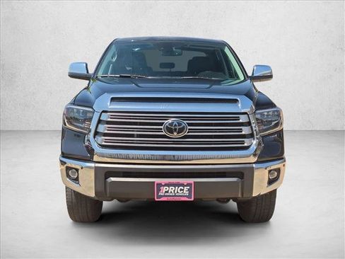 Used 2021 Toyota Tundra Limited w/ Limited Premium Package AWD/4WD image 2