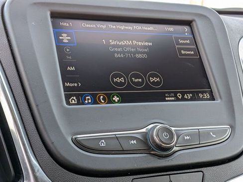 Used 2024 Chevrolet Equinox LT image 21