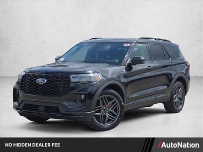 Used 2025 Ford Explorer ST-Line w/ ST-Line Street Pack