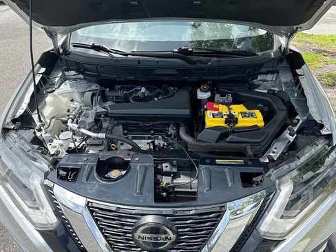 Used 2019 Nissan Rogue SV AWD/4WD image 30