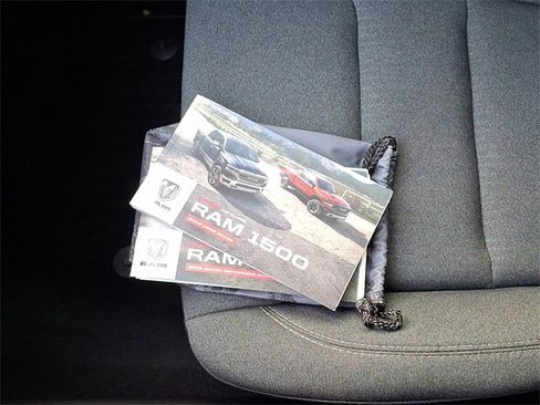 Used 2019 RAM 1500 Big Horn image 28