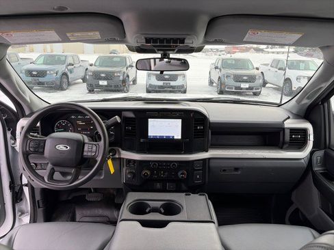 Used 2023 Ford F350 XL w/ Snow Plow Prep Package image 24