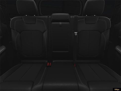 New 2025 Jeep Grand Cherokee Laredo image 17