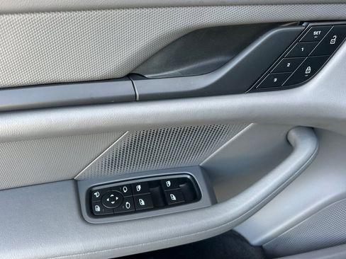 Certified 2022 Porsche Taycan RWD image 12