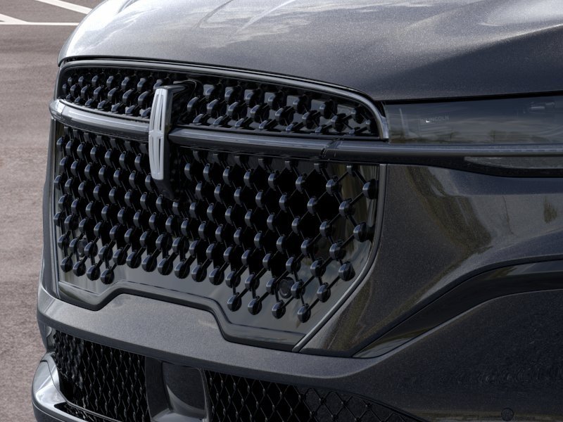 New 2026 Lincoln Nautilus Reserve AWD/4WD image 17