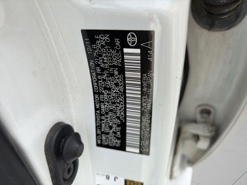 Used 2012 Toyota Prius Two image 25