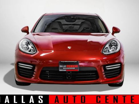 Used 2016 Porsche Panamera Turbo image 2