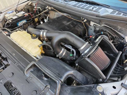 Used 2016 Ford F150 XLT w/ Equipment Group 302A Luxury image 34