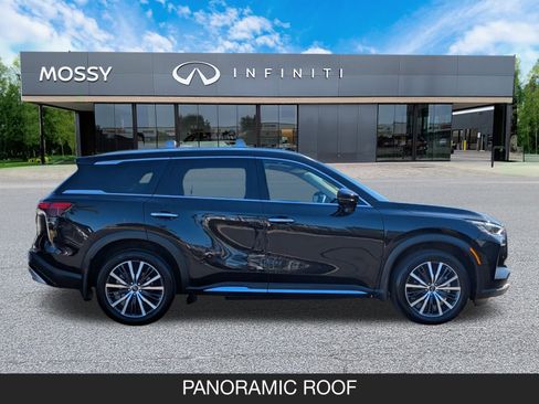 Used 2025 INFINITI QX60 Sensory w/ Vision Package image 6