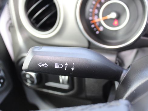 Used 2023 Jeep Gladiator Sport image 51