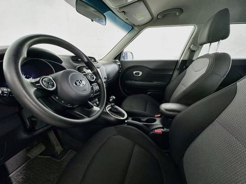 Used 2019 Kia Soul + FWD image 19