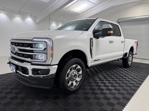 Used 2026 Ford F350 King Ranch w/ Chrome Package AWD/4WD image 3