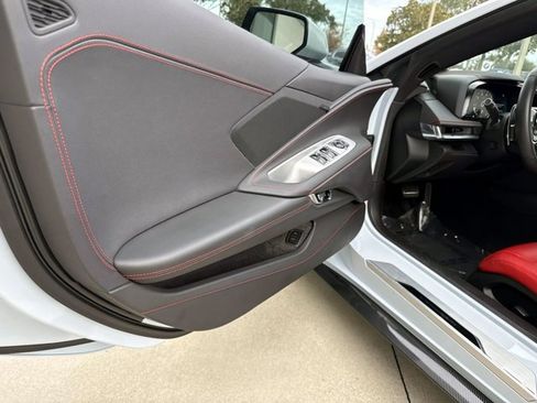 Used 2023 Chevrolet Corvette 1LT w/ Z51 Performance Package image 10