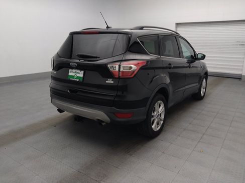 Used 2018 Ford Escape SE FWD image 9