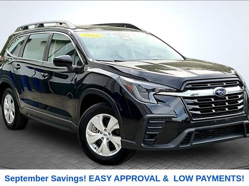 Used 2023 Subaru Ascent 8-Passenger AWD/4WD image 3