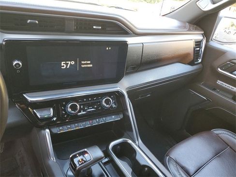 Used 2024 GMC Sierra 1500 Denali image 27