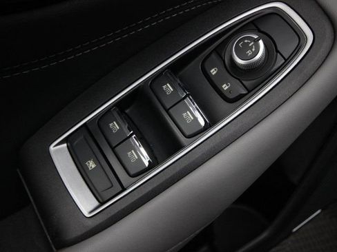 Used 2020 Subaru Outback Limited w/ Popular Package #2 image 12