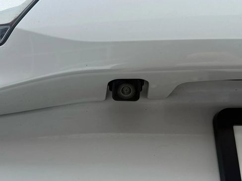 Used 2017 Mitsubishi Outlander GT image 45