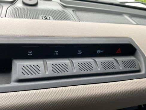 Used 2023 Ford Bronco Wildtrak AWD/4WD image 22