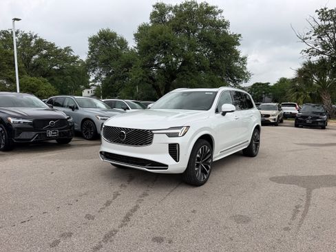 New 2026 Volvo XC90 B5 Ultra AWD/4WD image 2