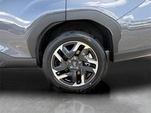 New 2025 Subaru Forester Premium image 9
