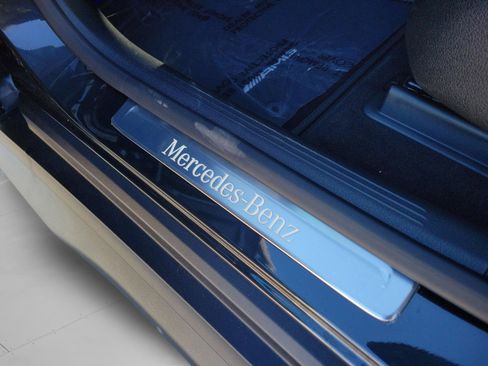 Certified 2026 Mercedes-Benz GLC 300 image 30