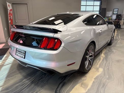 Used 2015 Ford Mustang GT Premium w/ Equipment Group 401A RWD image 29