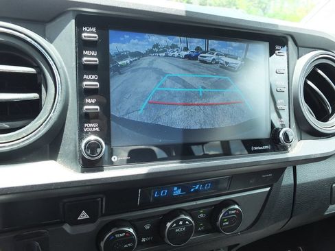 Used 2023 Toyota Tacoma TRD Sport RWD image 3