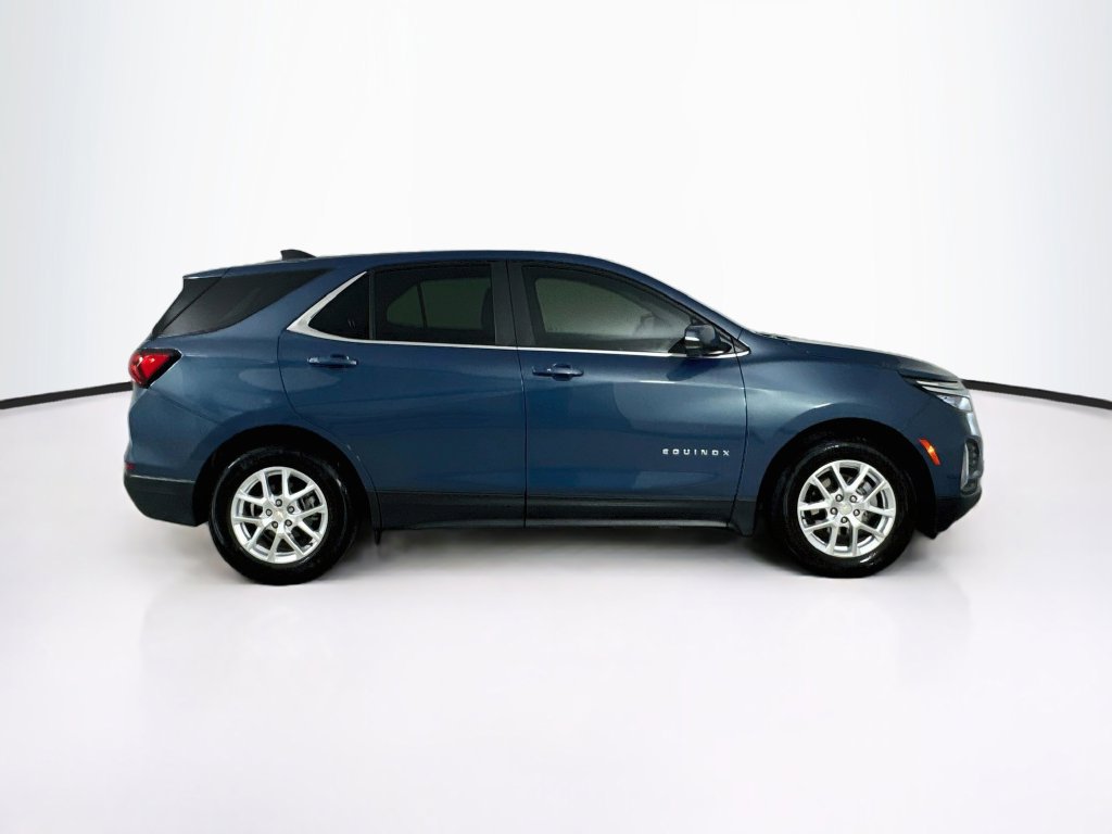 Used 2024 Chevrolet Equinox LT FWD image 8