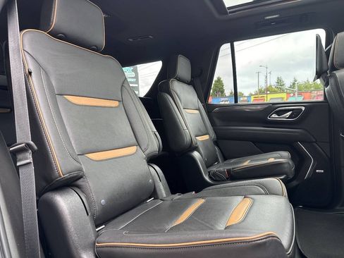Used 2021 GMC Yukon AT4 w/ AT4 Premium Package AWD/4WD image 23