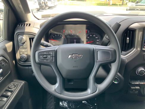 New 2026 Chevrolet Silverado 1500 Custom Trail Boss AWD/4WD image 17