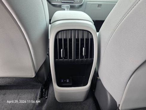 Certified 2025 Hyundai Kona SEL AWD/4WD image 16