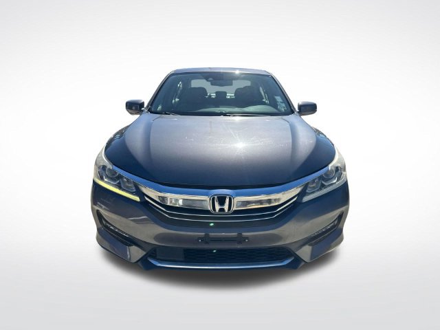 Used 2017 Honda Accord EX-L image 2