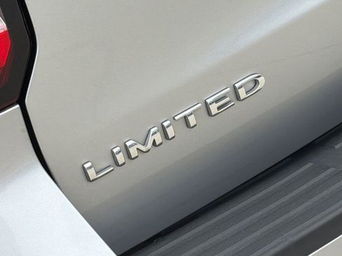 Used 2024 Ford Expedition Max Limited AWD/4WD image 11