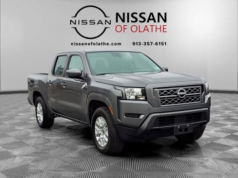 Certified 2023 Nissan Frontier SV image 28