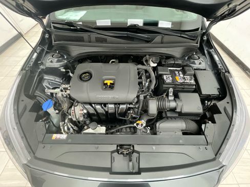 Used 2023 Kia Forte LXS FWD image 14