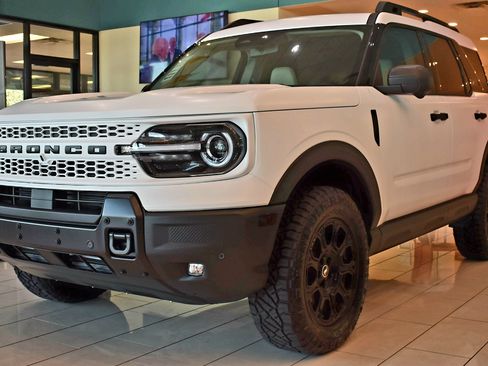 New 2025 Ford Bronco Sport Badlands w/ Badlands Tech Package image 7