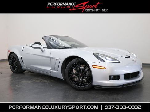 Used 2010 Chevrolet Corvette Grand Sport w/ Preferred Equipment Group RWD image 1