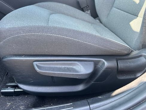 Used 2025 Kia K4 FWD image 15