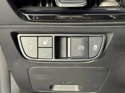 Used 2022 Kia EV6 GT-Line w/ GT-Line Suede Seat Package image 19