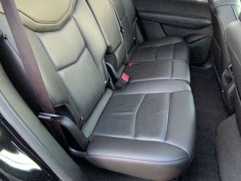 Used 2023 Cadillac XT5 Sportv w/ Technology Package image 21