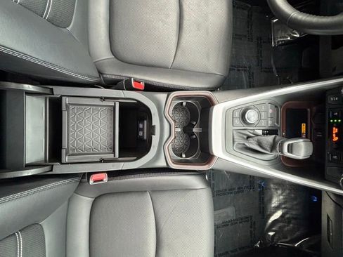 Used 2023 Toyota RAV4 Limited image 19