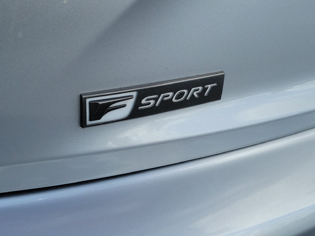 Used 2016 Lexus IS 200t RWD image 25