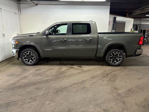 Used 2026 RAM 1500 Laramie AWD/4WD image 6