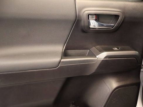 Certified 2020 Toyota Tacoma TRD Sport w/ TRD Premium Sport Package image 30